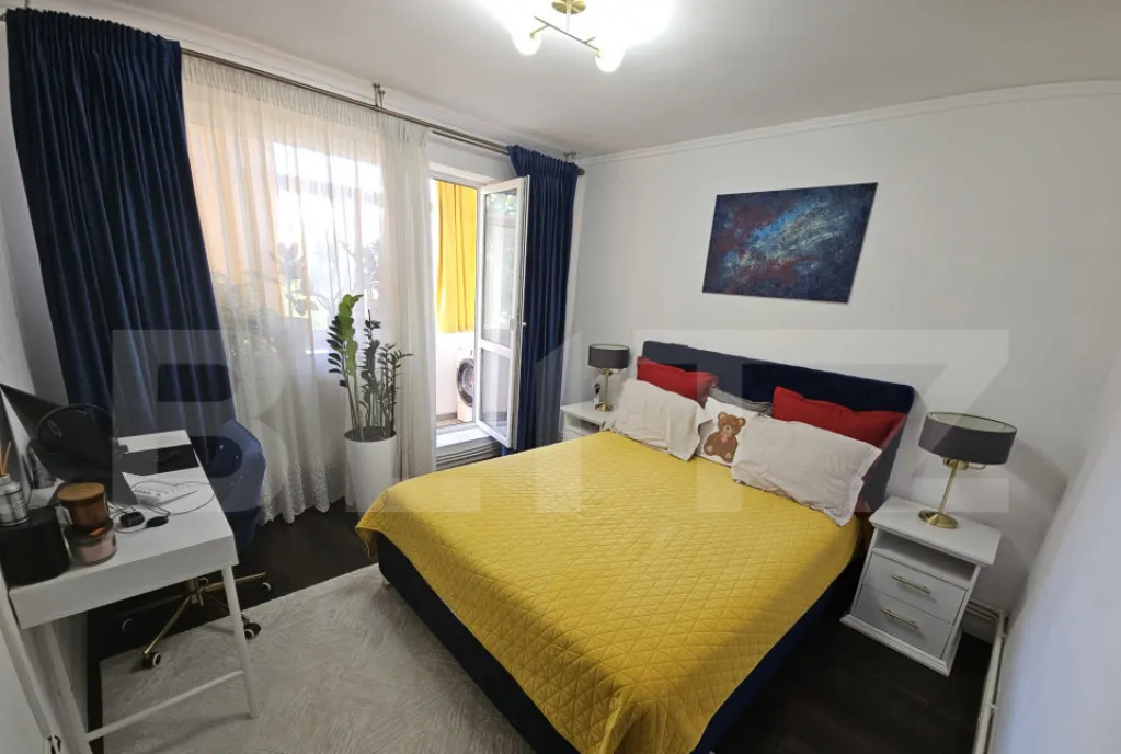 Apartament 3 camere 56 mp zona Podul Ros