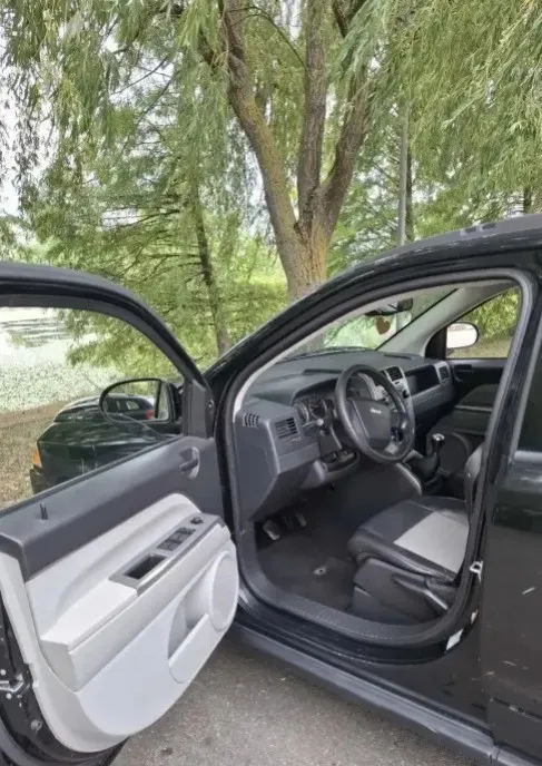 Jeep Compass 2 0 CRD 4x4 140 CP 2 350 eur