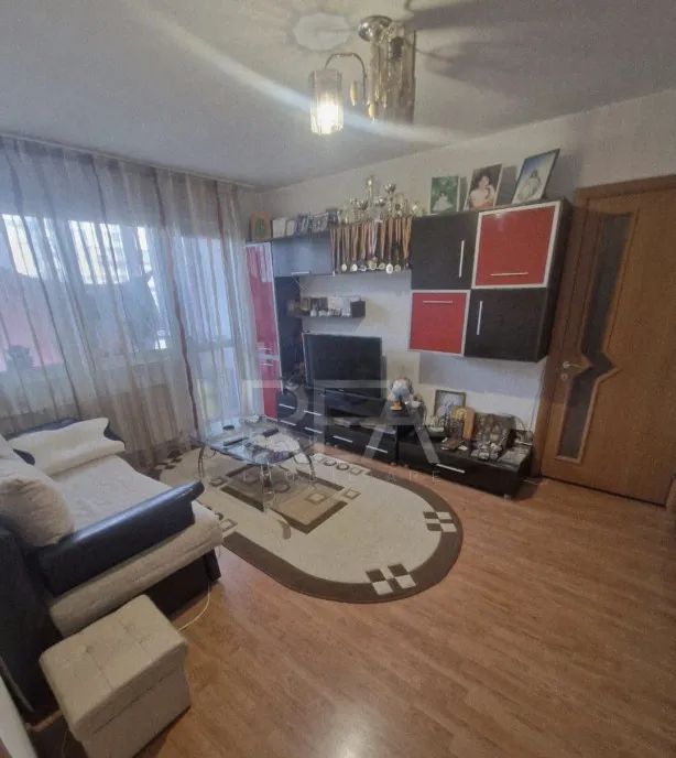 2 camere et 6/10 51mp Drumul Taberei metrou Raul Doamnei