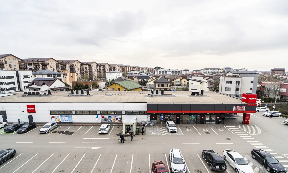 Rezervelor studio 37 mp nou mobilat etaj 4 lift situat langa Penny Market