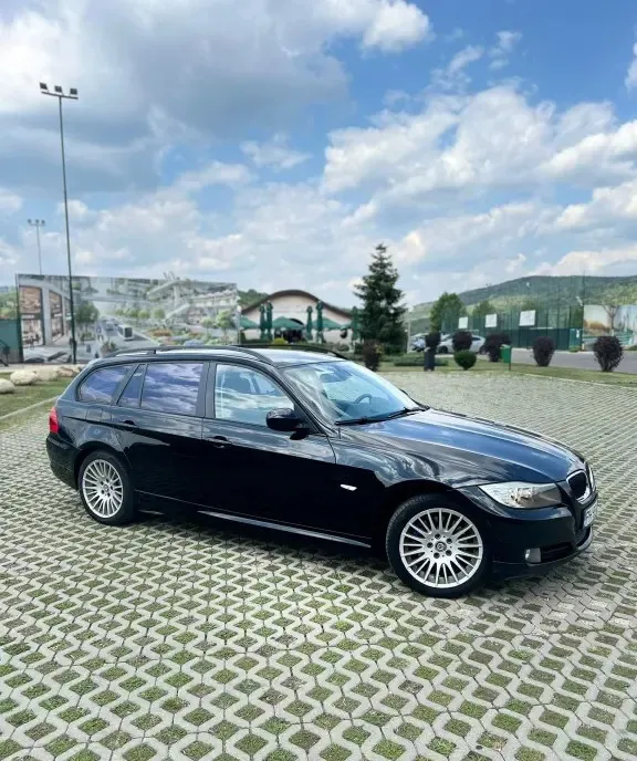 Bmw seria 3 e91 318D 2009 4 300 eur