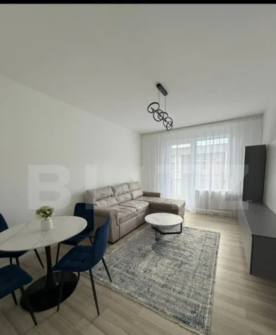Apartament 1 camera 39 mp parcare zona Parc Poligon