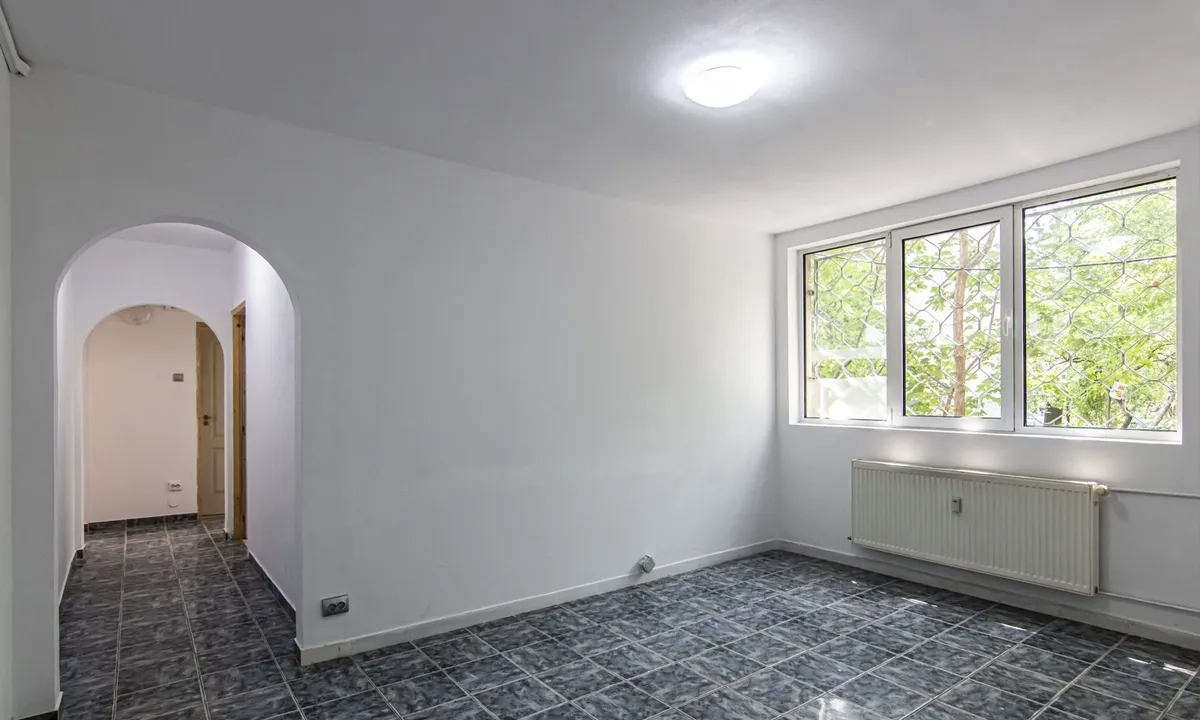 Drumul Taberei Cetatea Histria Romancierilor 4 camere nemobilat