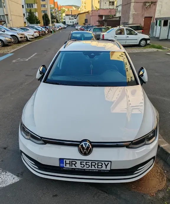 Volkswagen Golf 8 11 500 eur