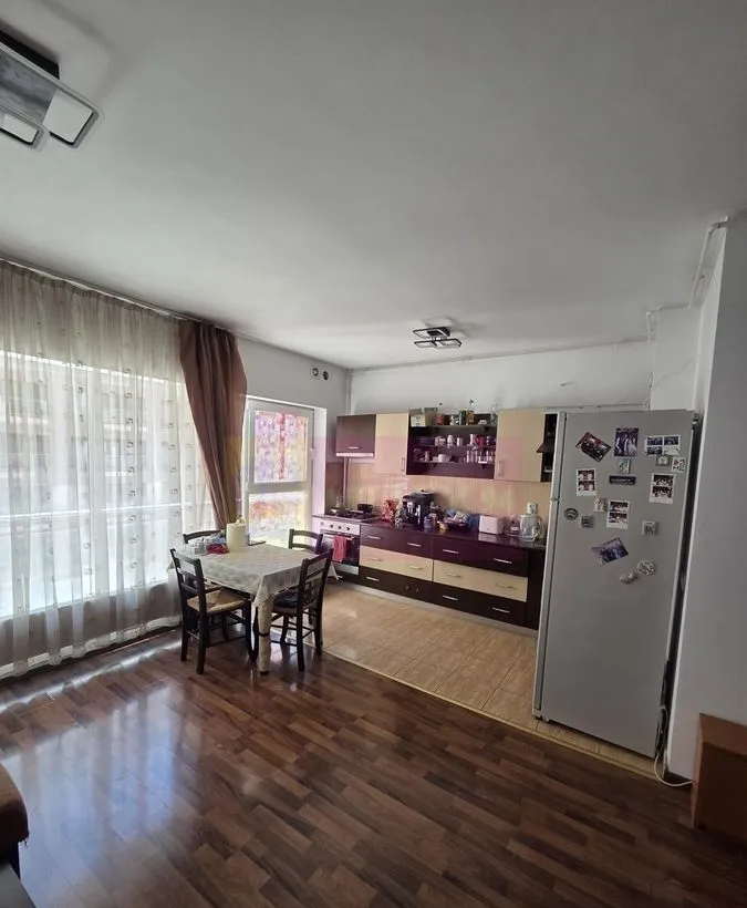 Rasarit de Soare Auchan Titan apartament 3 camere
