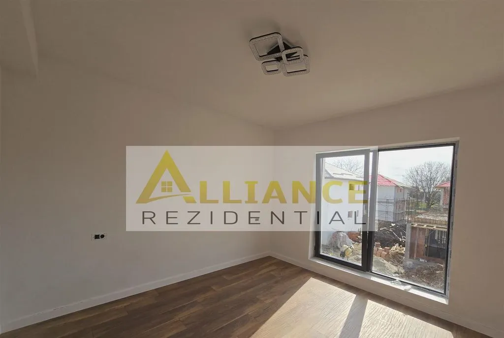 Vila 4 camere 3 bai dressing pod beci