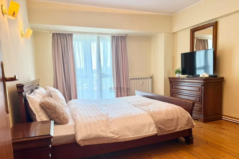 Duplex 3 Camere 122 mp Unirii Centrala Sauna Terasa