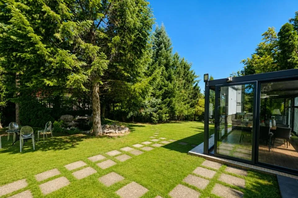 Snagov Lakefront Estate 3 000 mp teren ponton privat