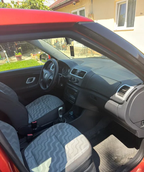 Skoda Fabia 2008 1 9tdi 2 000 eur