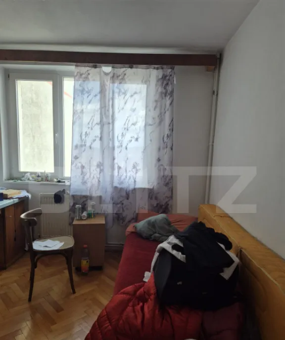 Apartament cu 3 camere 60 mp Dambu Pietros