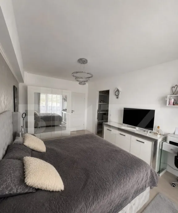 Penthouse Exclusivist 158 mp 2 Parcari Finisaje Premiu