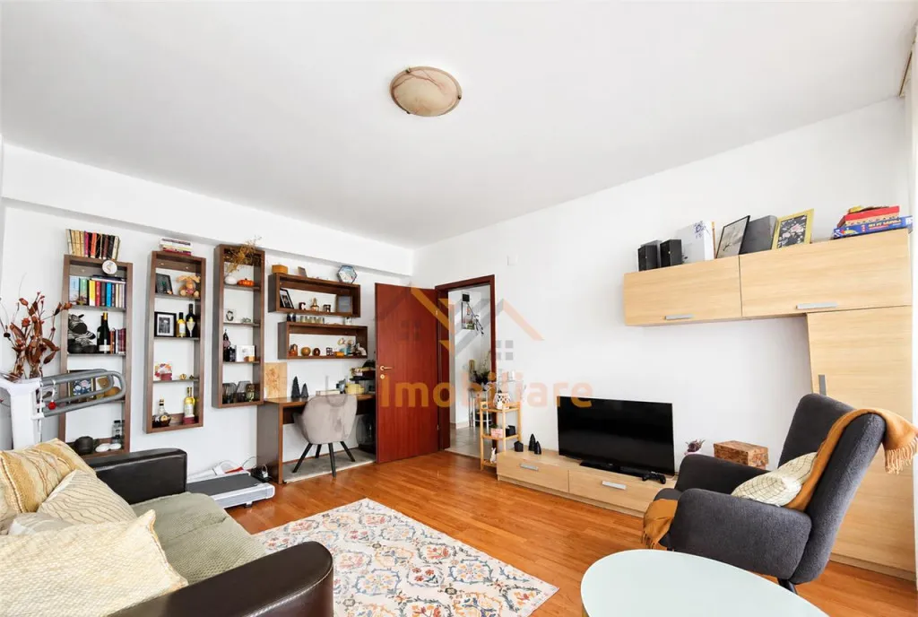 Apartament 2 camere decomandat bloc 2009 iosia O