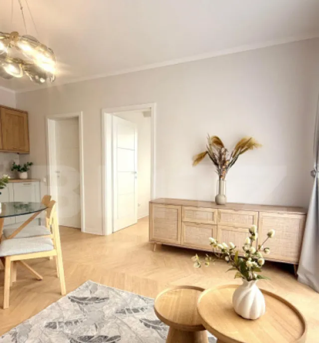 Apartament nou semidecomandat 3 camere parcare subterana