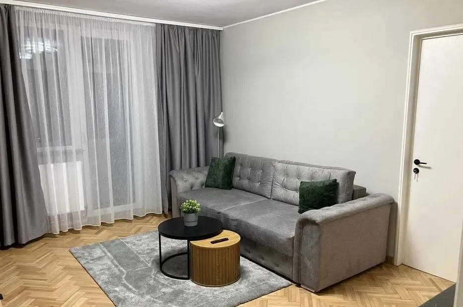 Drumul Taberei 2 camere renovat 1 min pana la metrou Brancusi