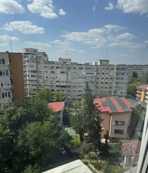 Militari piata Veteranilor