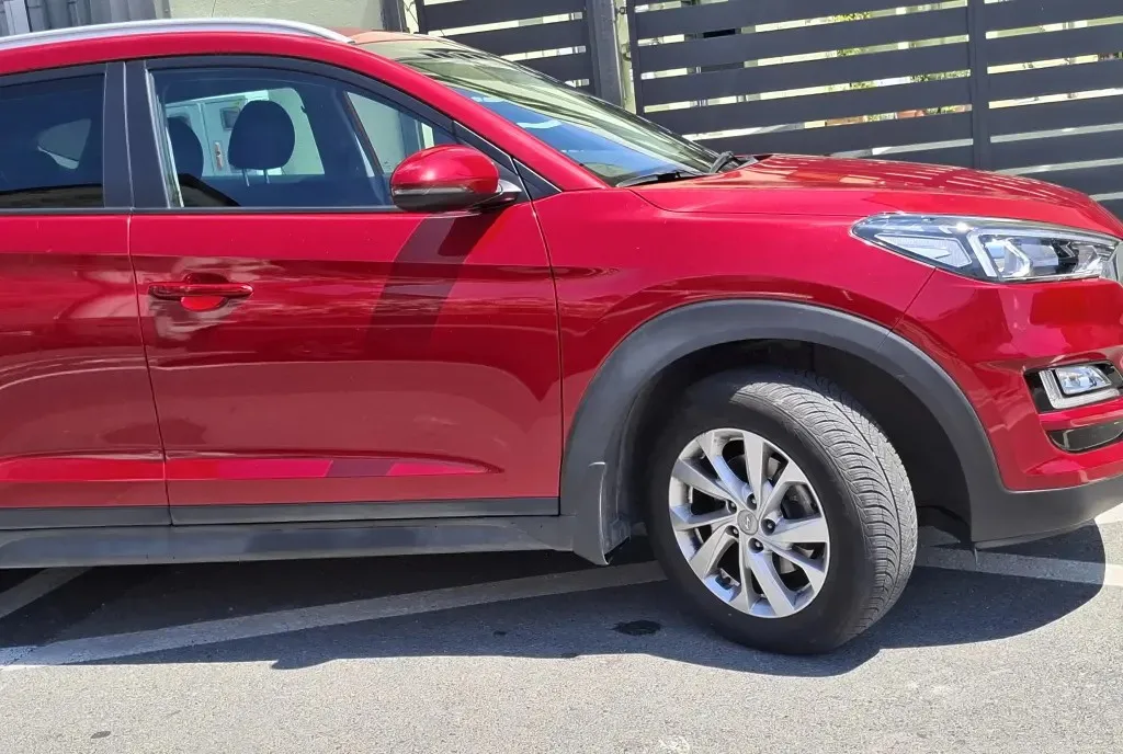 Hyundai tucson 1 6t-gdi 177cp 4wd 7dct style octombrie 2019 18 500 eur