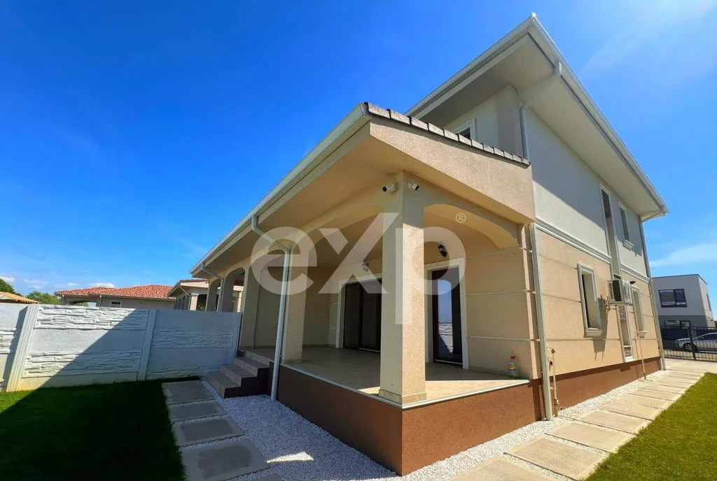 Duplex modern 125 mp utili teren 364 3 cam