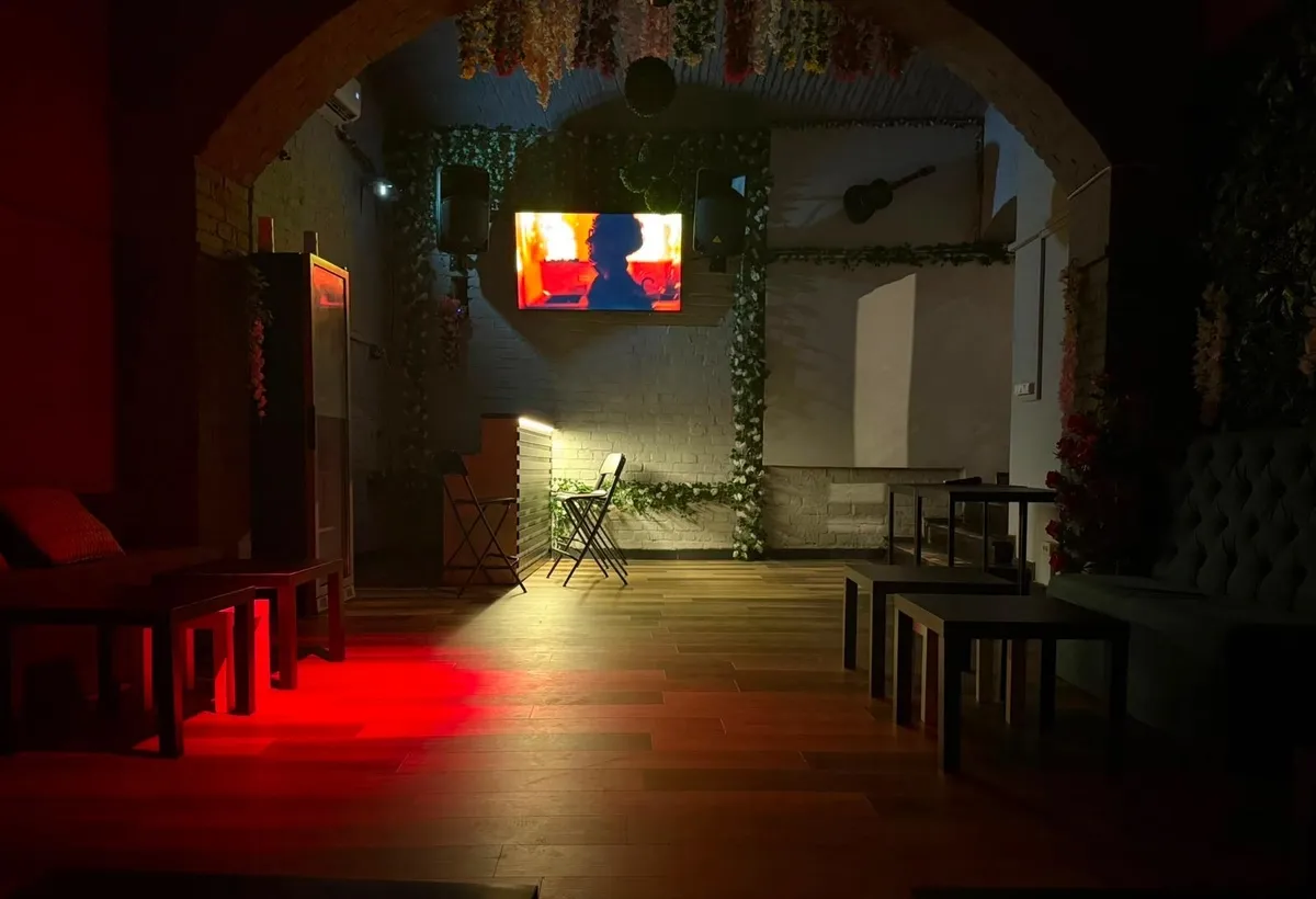 Mihai Eminescu vila pentru majorate onomastice pe 2 nivele