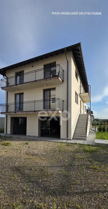 Casa D P E M premium de vanzare in Ulmi - Matraca 24