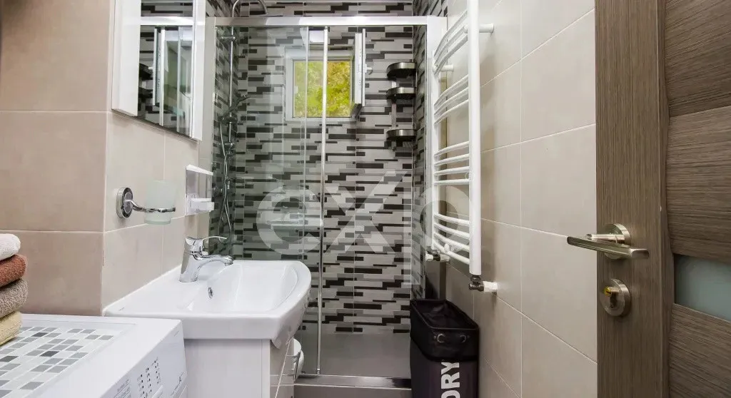 Vand Apartament 3 camere Tomis Nord Constanta