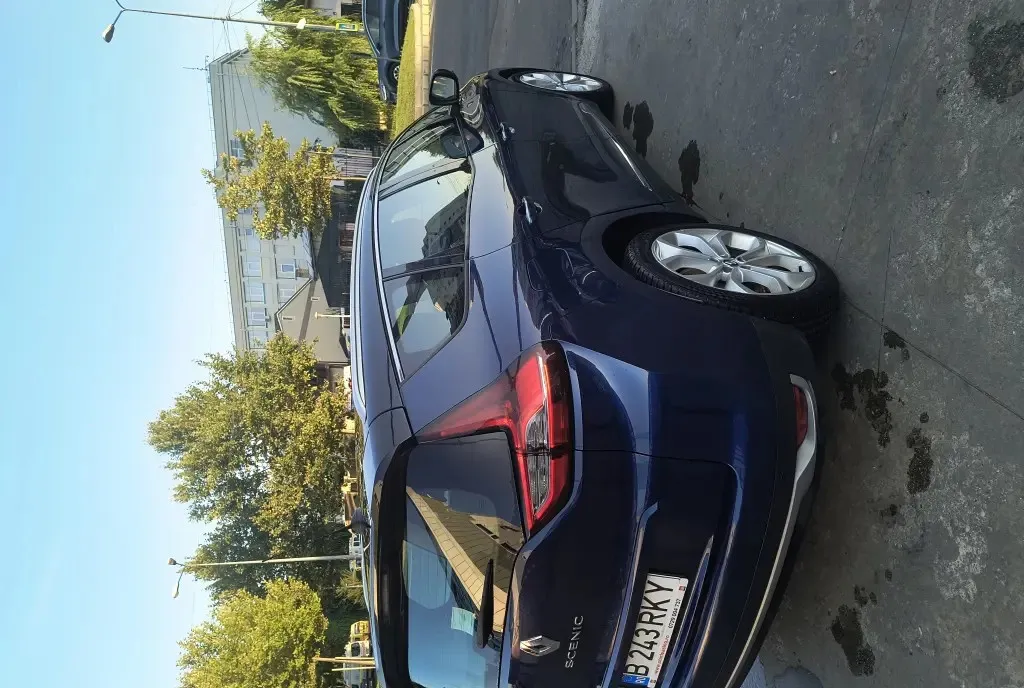 Renault grand scenic 4 11 750 eur