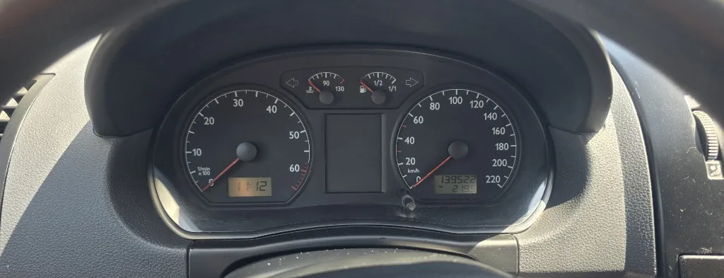 Volkswagen polo n9 1 150 eur