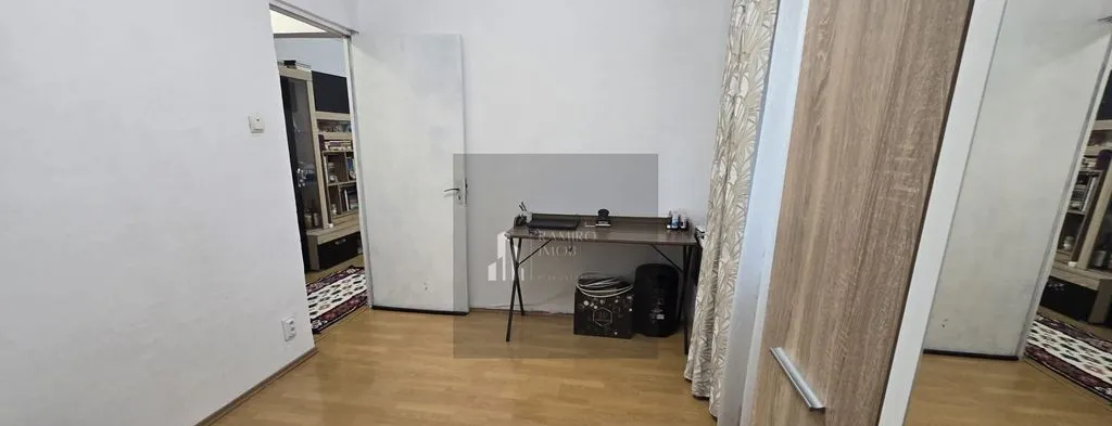 Apartament 2 camere zona Luica Brancoveanu Sector 4