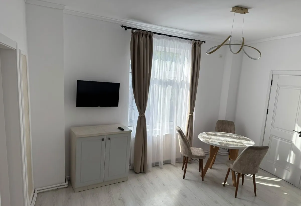 Eminescu Mosilor Inchiriere Apartament cu 3 camere