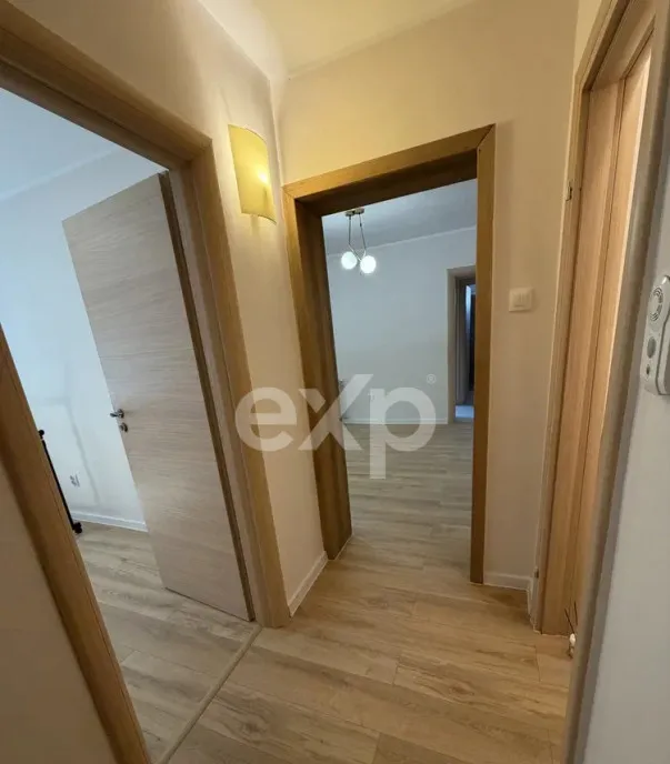 Apartament 2 camere 50 m2 parter zona Tomis I