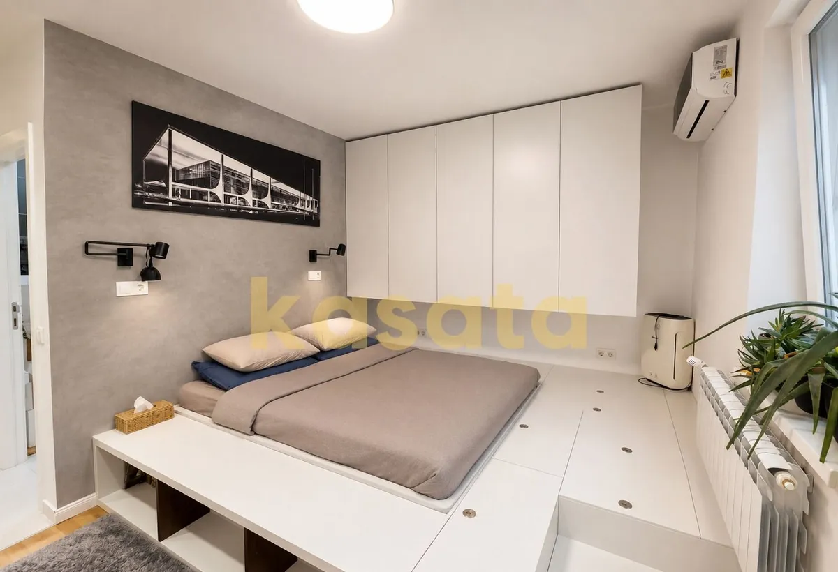 3 camere 82 32 mp 2 bai 2 balcoane Baba Novac Residence