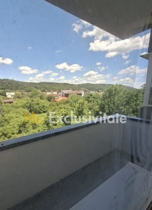 Apartament Bloc 2026 Cavalerului Residence loc de parcare