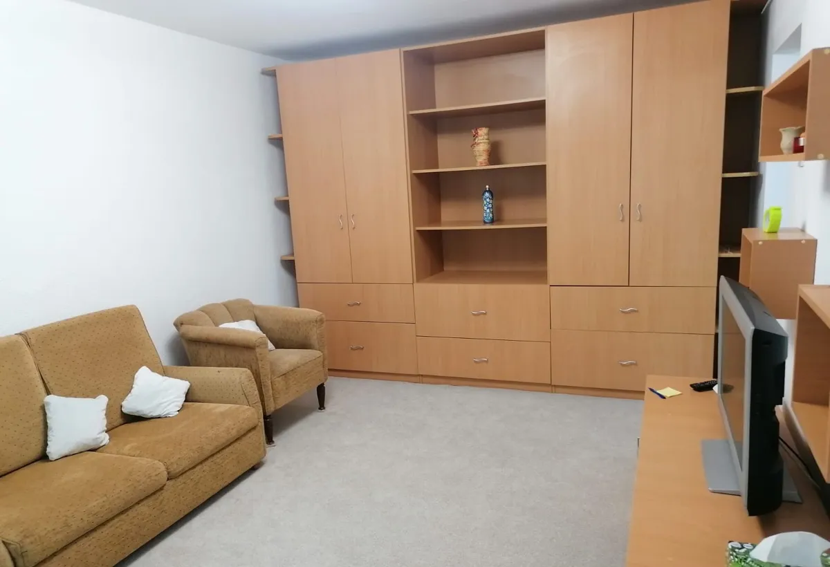 Drumul Taberei Ghencea garsoniera cu centrala proprie