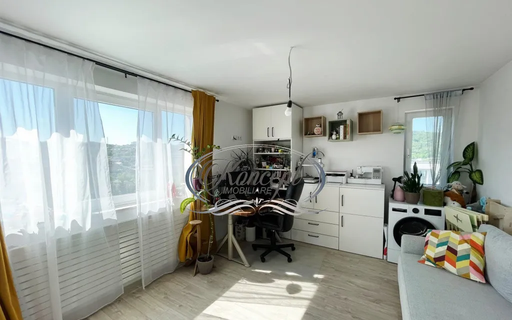 Apartament luminos in Baciu imobil tip vila nou