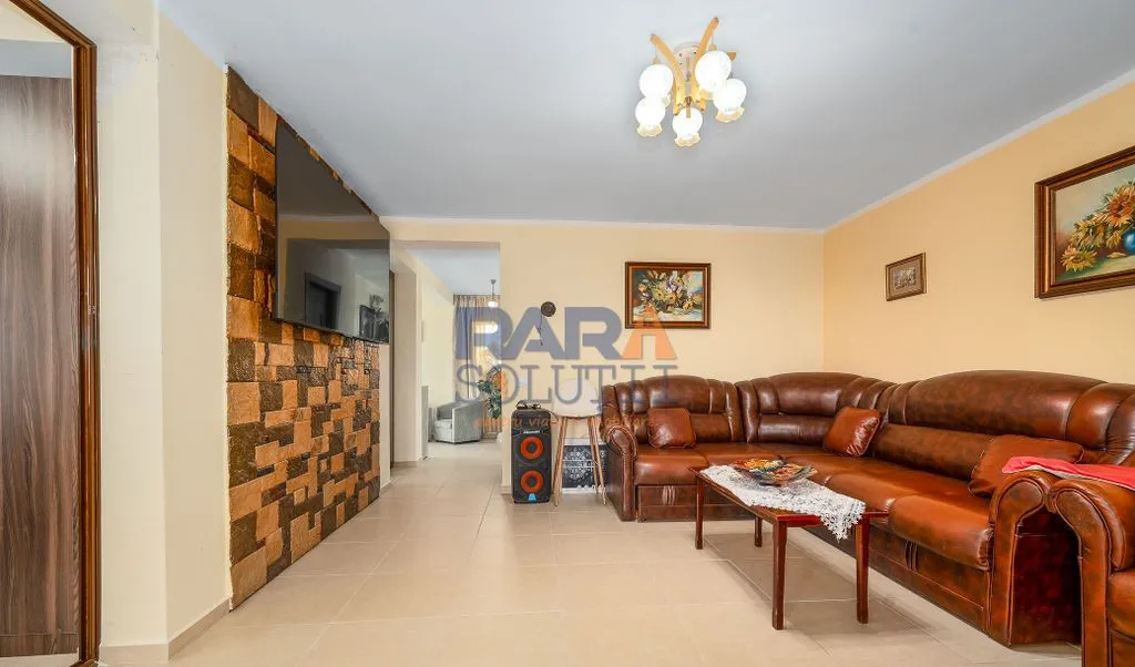 Casa cu 3 dormitoare si doua bai an constructie 2018
