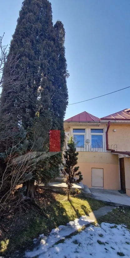Casa de vanzare in busteni poiana tapului