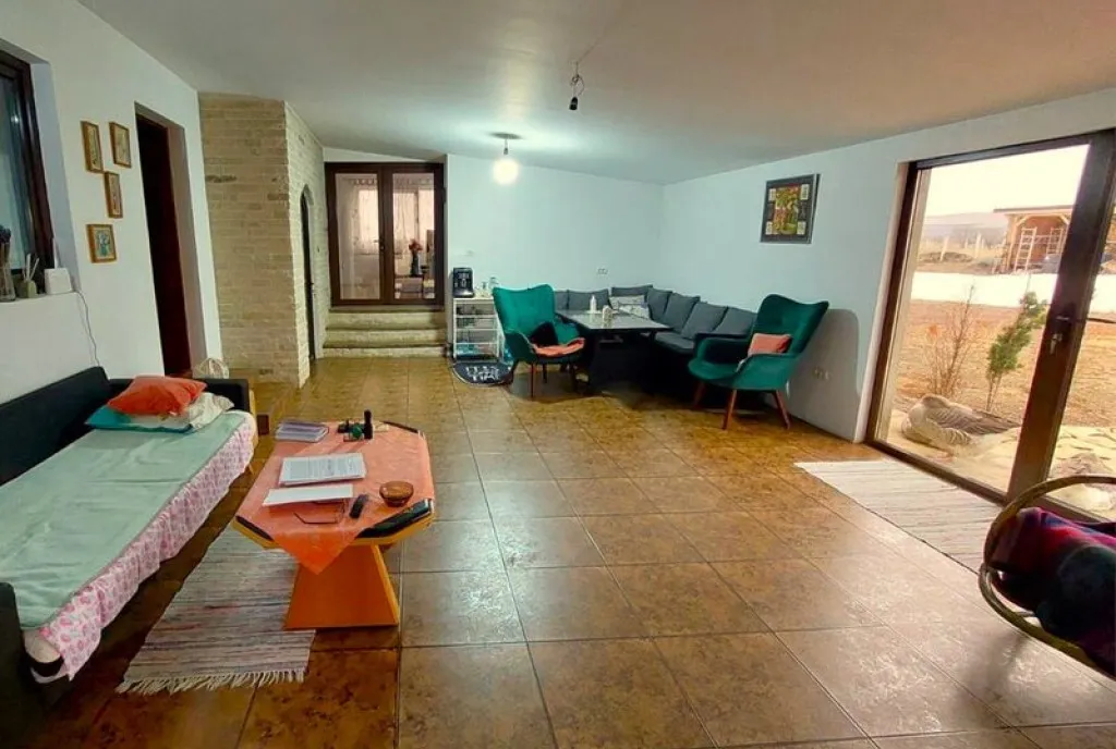 Mihail kogalniceanu casa la sol teren 2000 mp