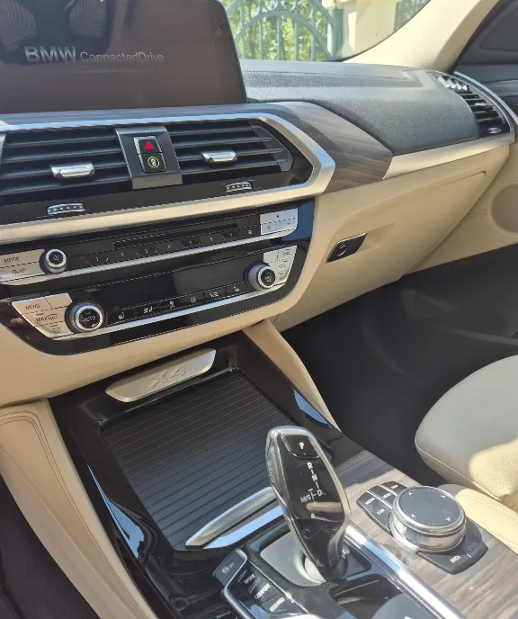 BMW X4 xDrive - 2 5d unic proprietar 29 800 eur