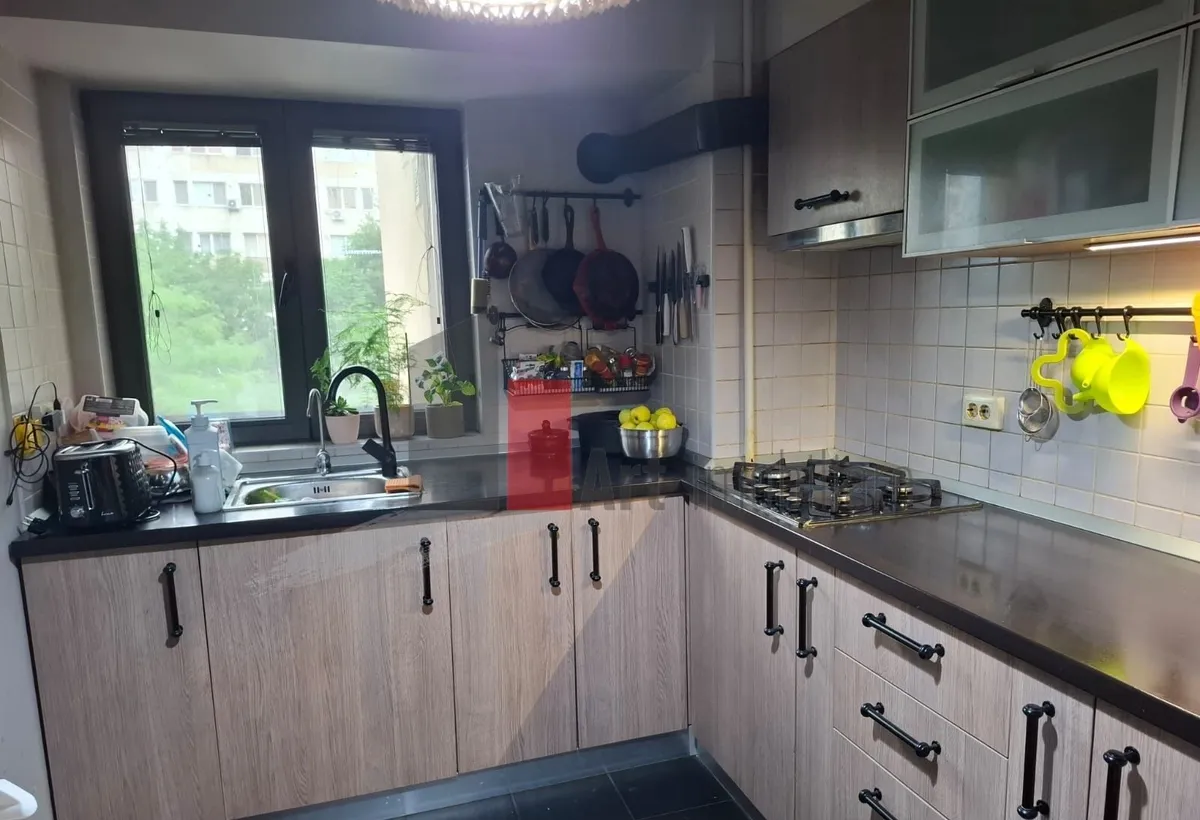 Alexandru Obregia vanzare apartament 3 camere