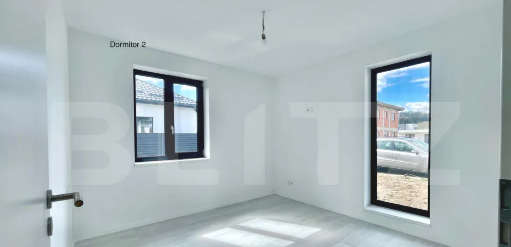 Apartament 3 camere 69 35 mp zona Burdujeni