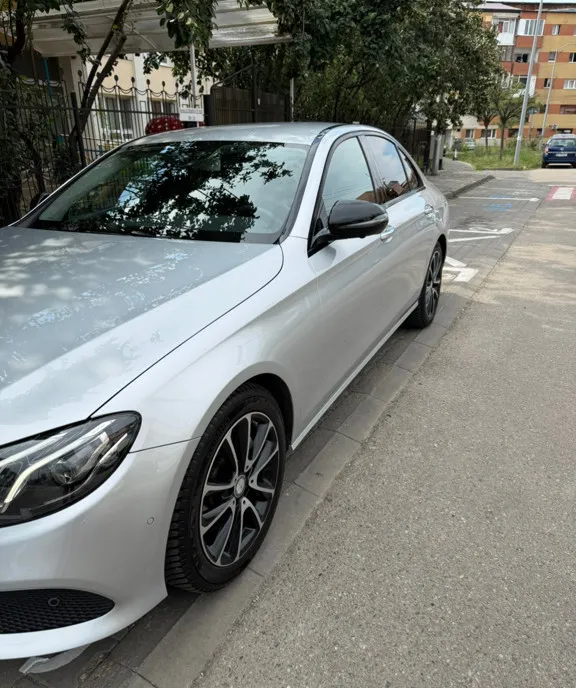 Mercedes Benz 220d 19 300 eur
