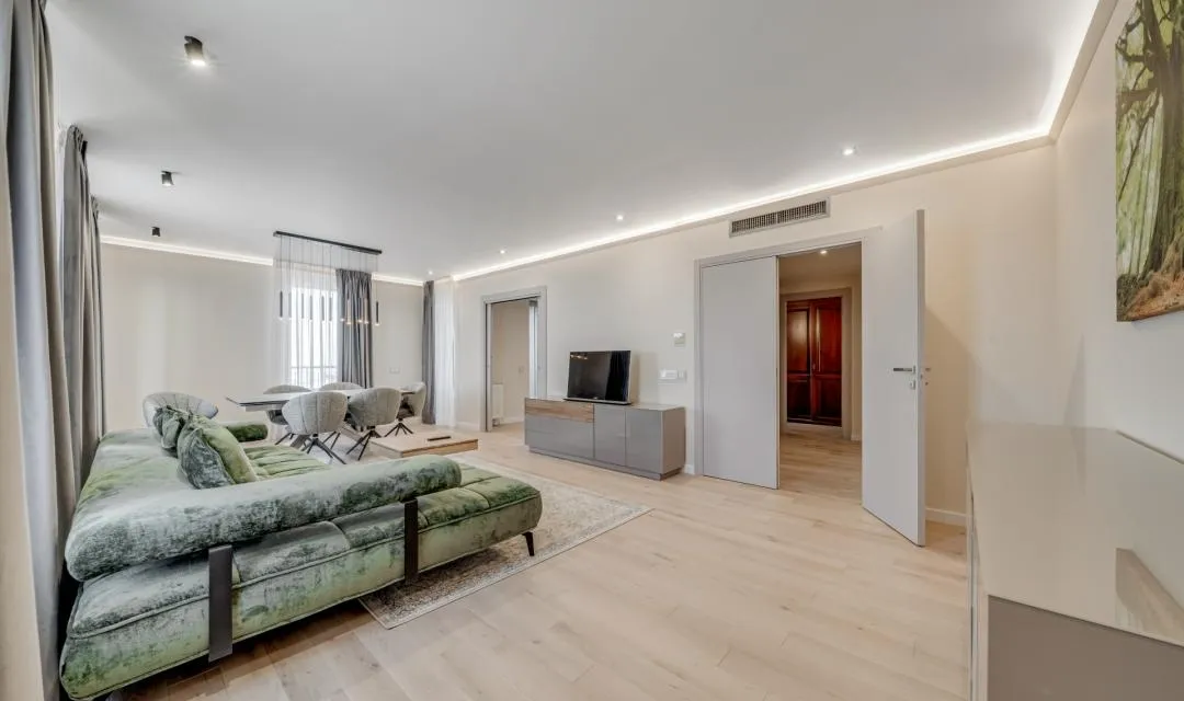 Asmita apartament exclusivist 3 camere etaj 20 panorama spectaculoasa
