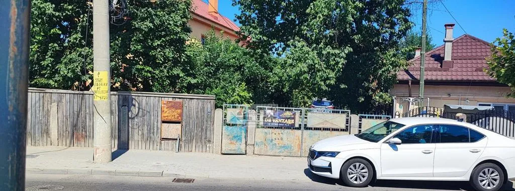 Teren si casa de caramida str Tudor Pamfile / Tecuci