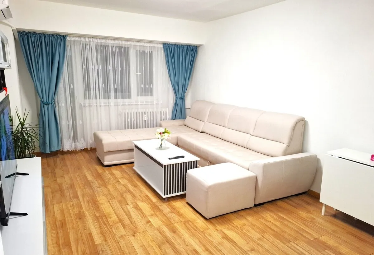 Nicolae Titulescu 51 Victoriei apartament 3 camere Airbnb