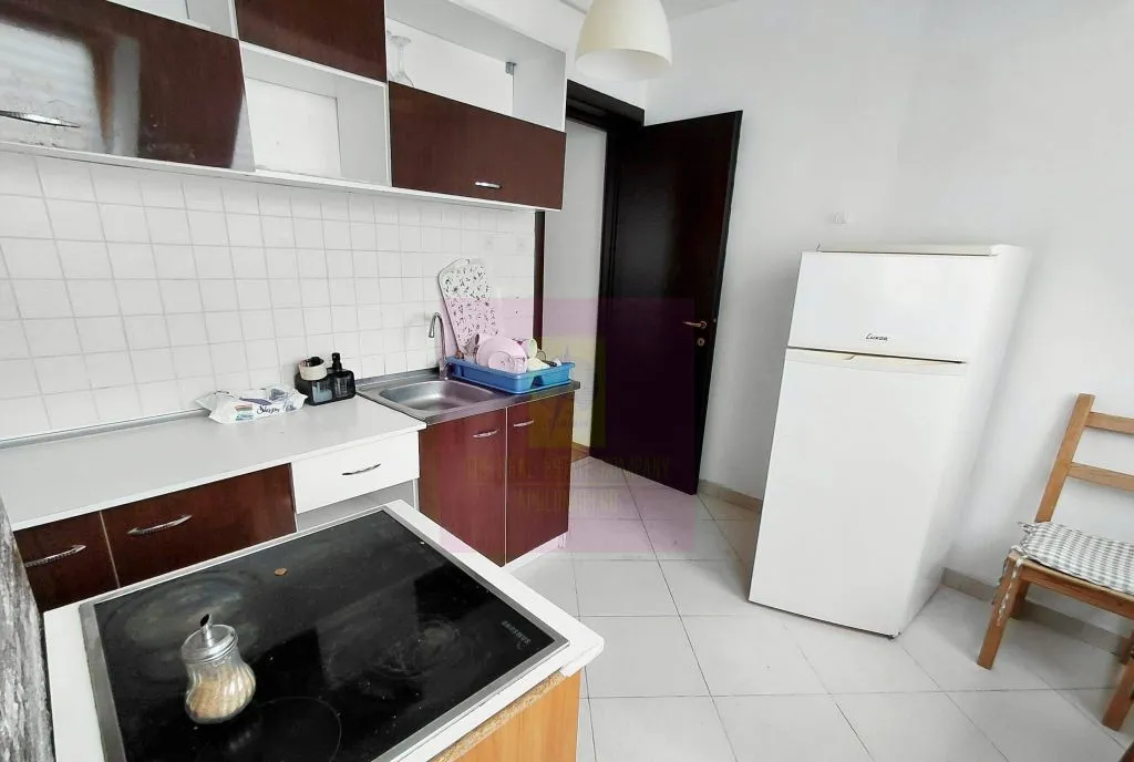 Apartament 2 camere cu Centrala Termica proprie Mall Vitan