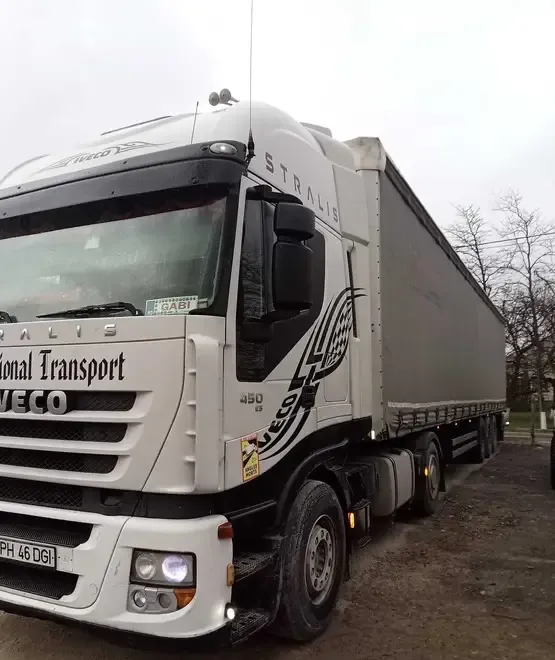 Ansamblu Iveco Stralis Semiremorca