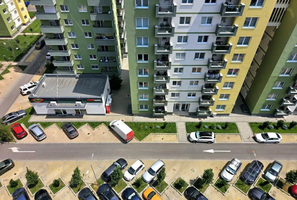 Tractorul top city 2 camere vedere munte