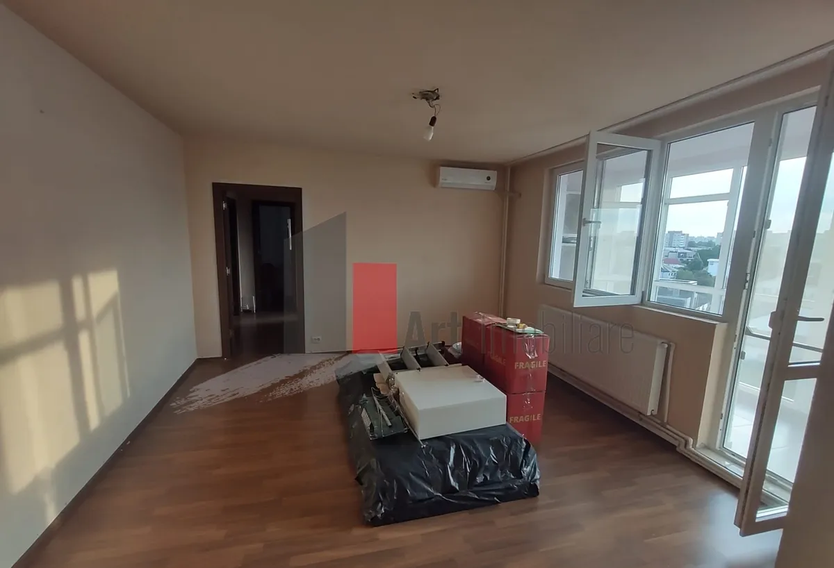 Bd Obregia Fantana Florilor vanzare apartament 3 camere cu centrala