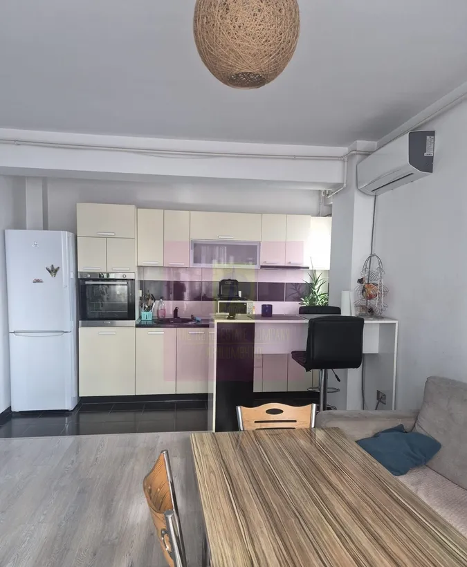 Apartament 3 camere militari terasa 11 mp acces rapid A1