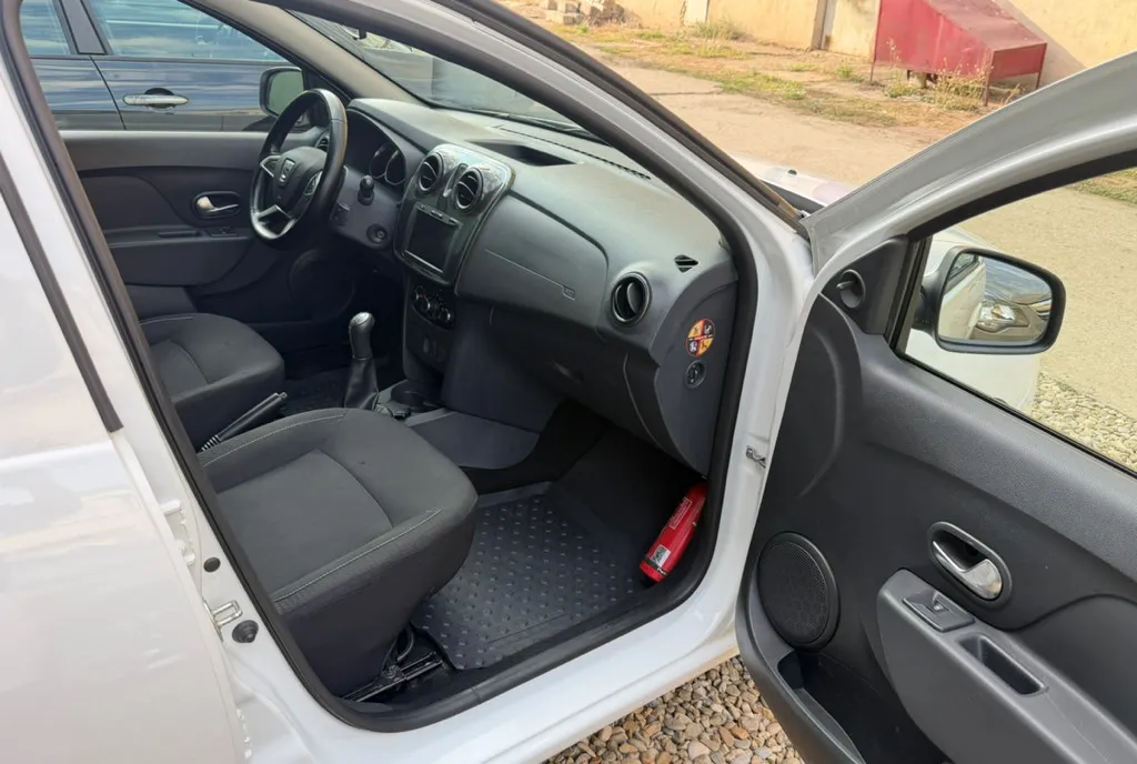Dacia Sandero 0 9 TCe 90 CP bull 69 000 KM bull Euro 6 bull Navi bull 2019 6 200 eur