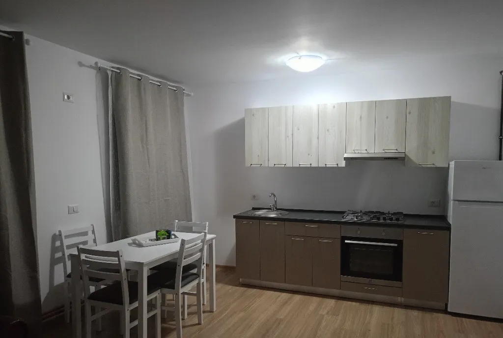 Inchiriez casa in Gura Humorului